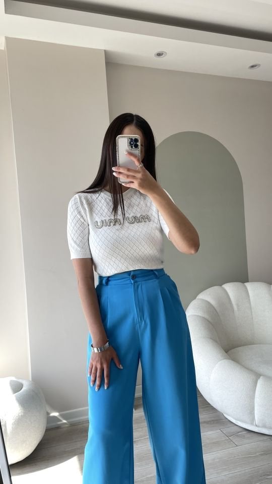 Miu Taş İşlemeli Tshirt Beyaz