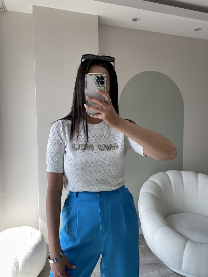 Miu Taş İşlemeli Tshirt Beyaz