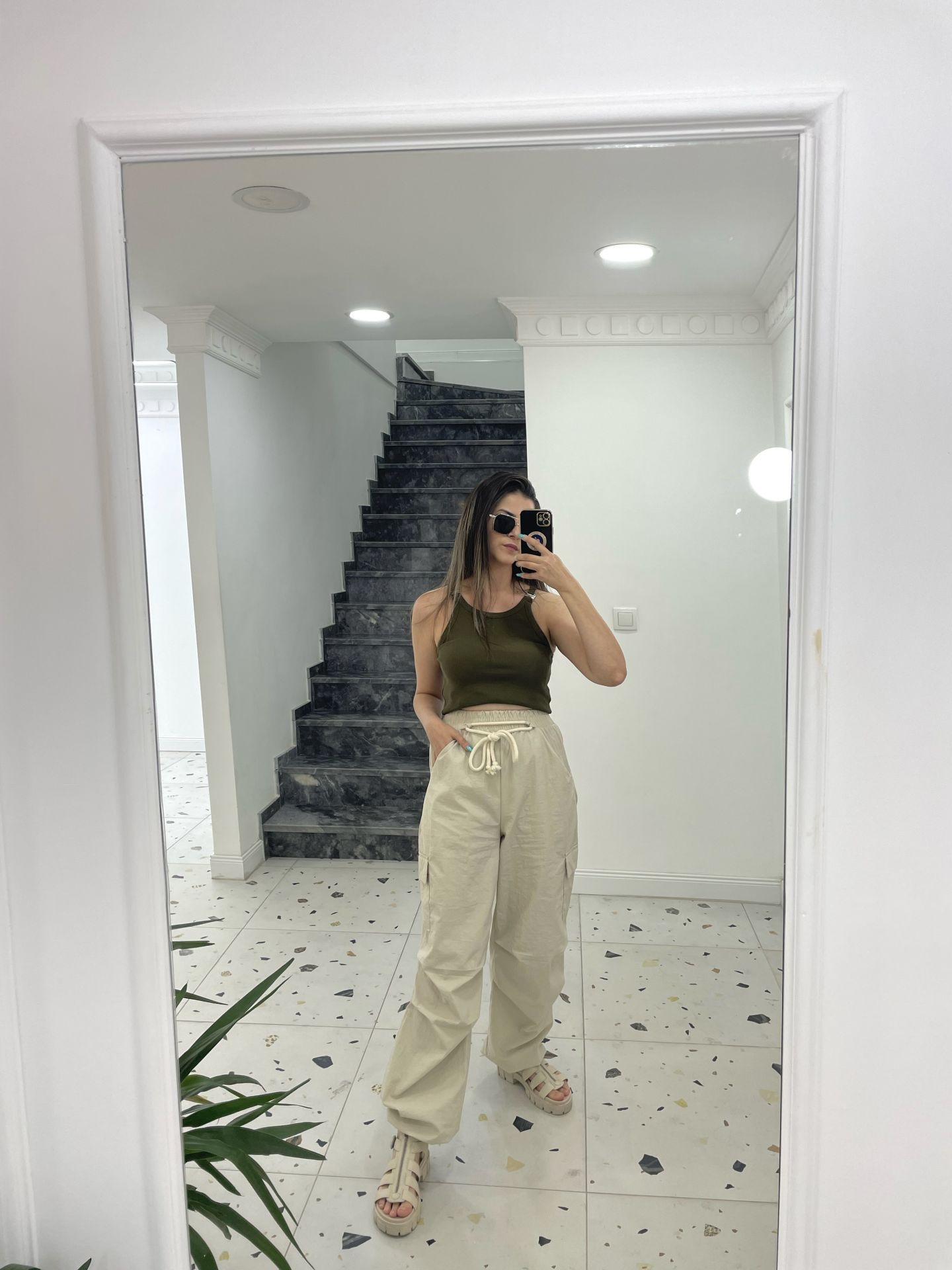 Bej Paraşüt Pantolon