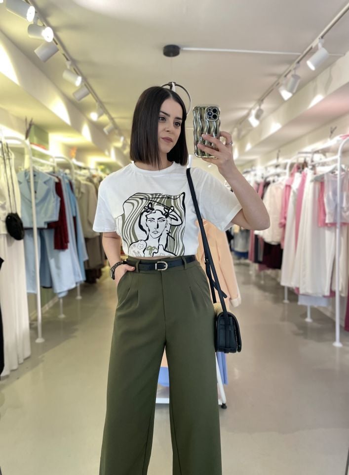 Haki Desenli Tshirt Beyaz