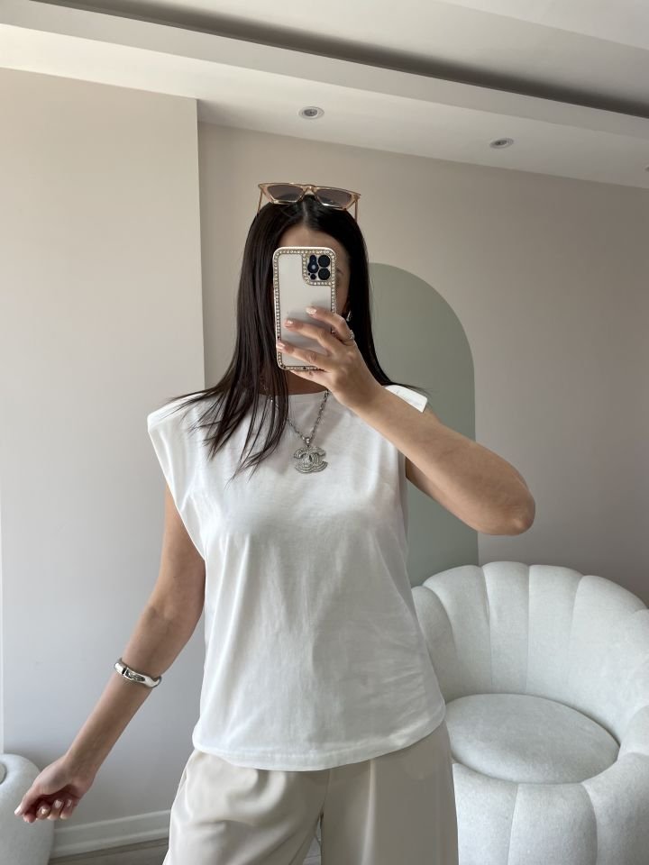 Omuz Vatkalı Basic Tshirt Beyaz