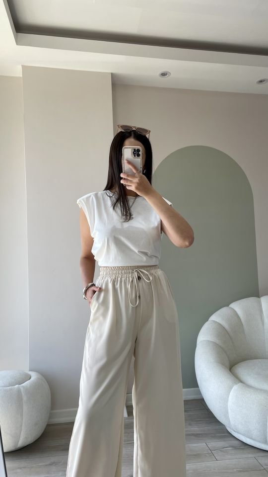 Omuz Vatkalı Basic Tshirt Beyaz
