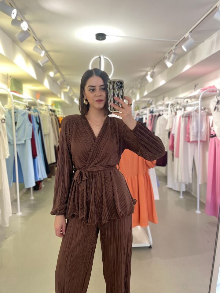 Piliseli Takım Kahve