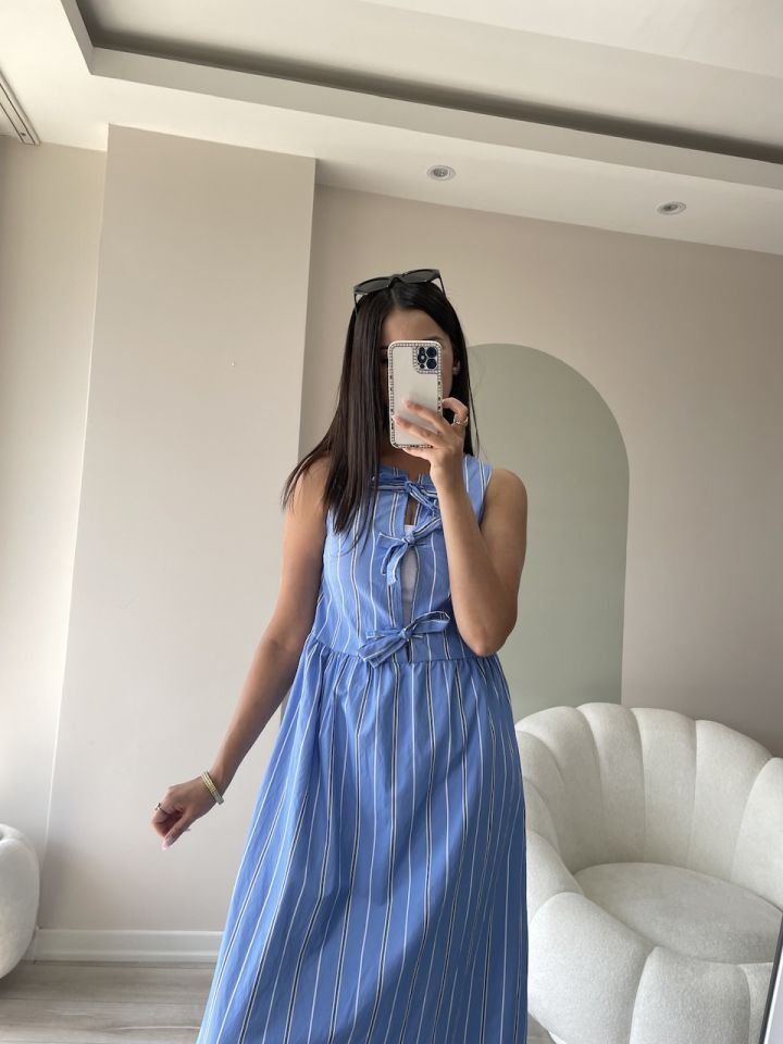 Pinterest Bağlamalı Elbise Mavi