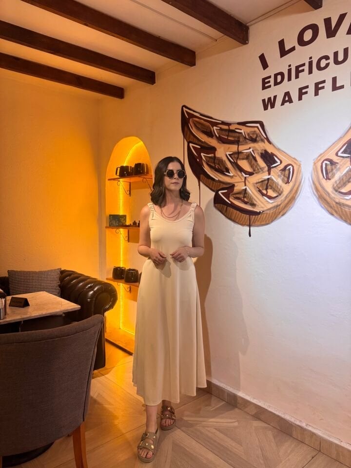 Modal Kumaş Askılı Elbise Krem