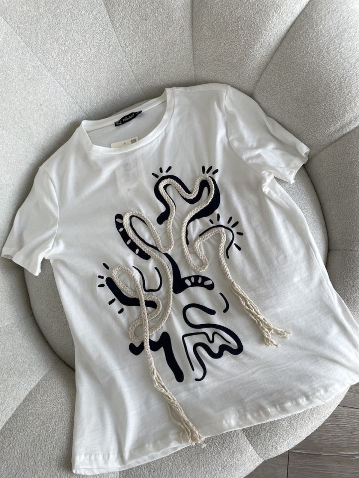 Desenli ve Saçak Detaylı Tshirt Lacivert Beyaz