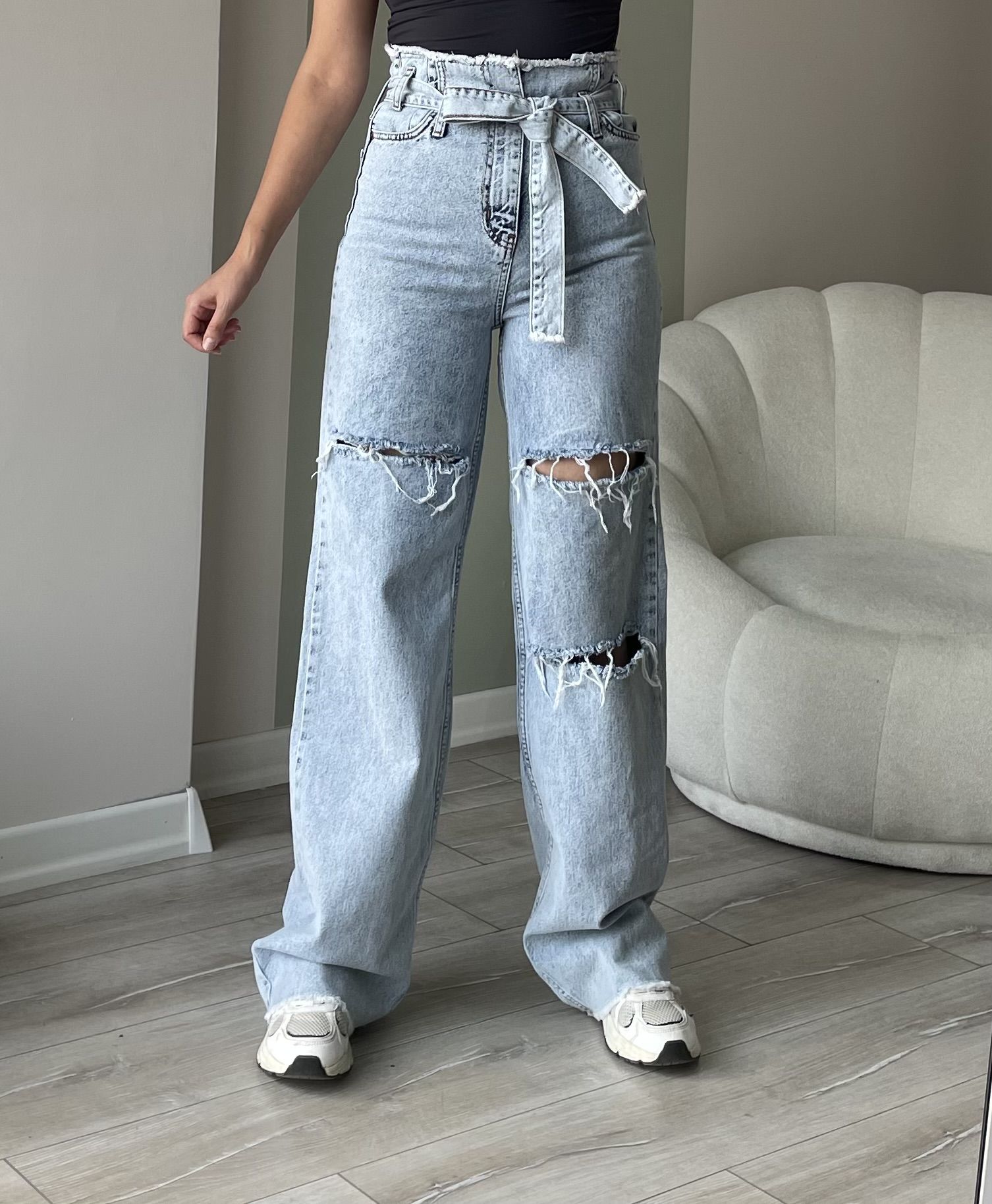 Bel Detay Kuşaklı Jean