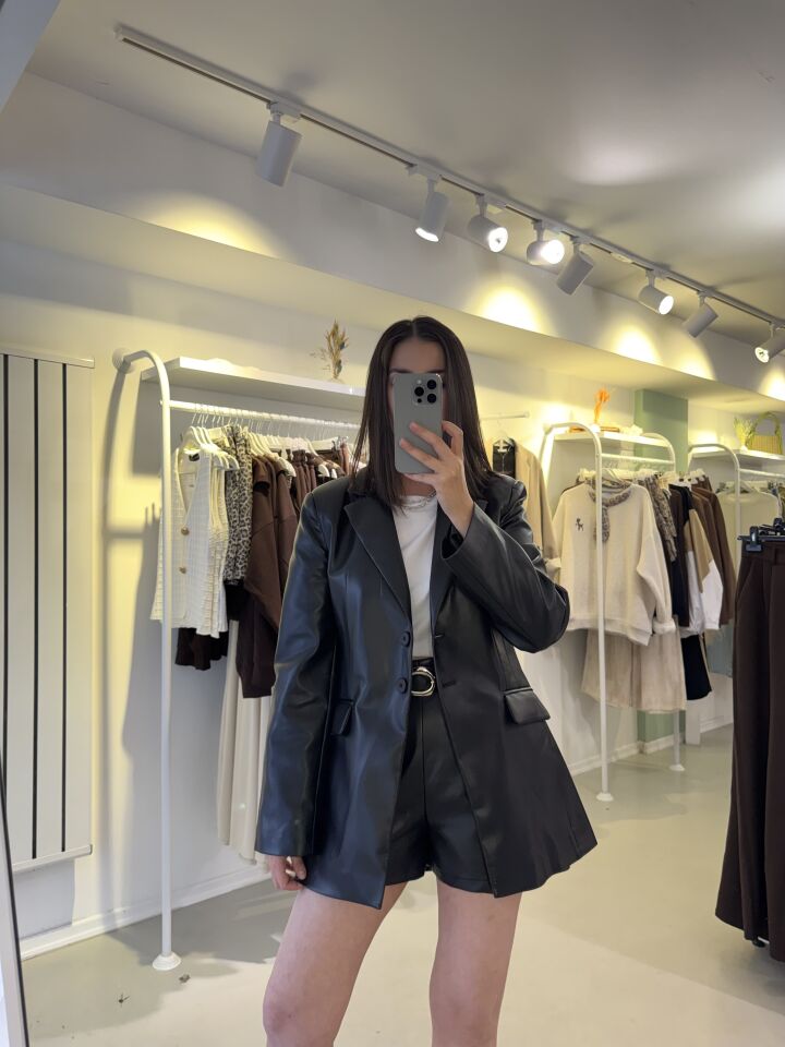 Deri Ceket Şort Takım