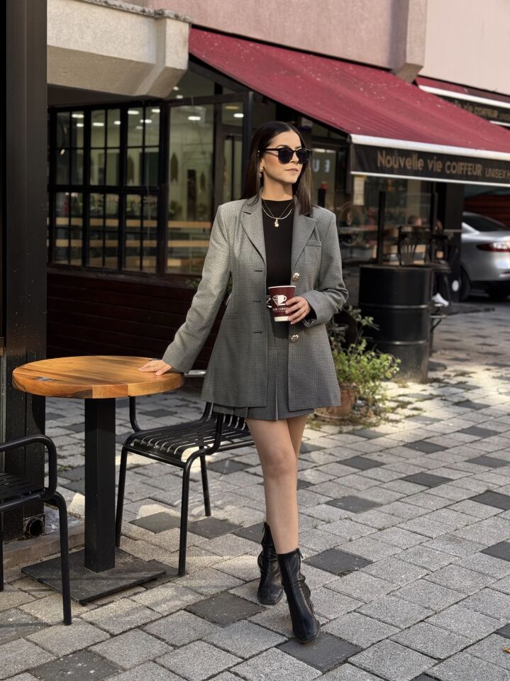 Etek Ceket Takım Gri