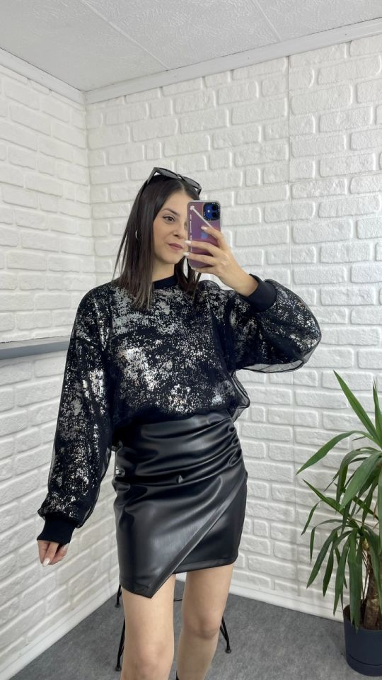 Varaklı Tüllü Sweatshirt