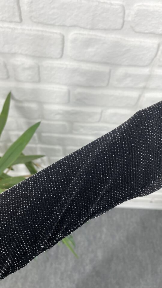 Simli Kruvaze Yaka Vatkalı Bluz