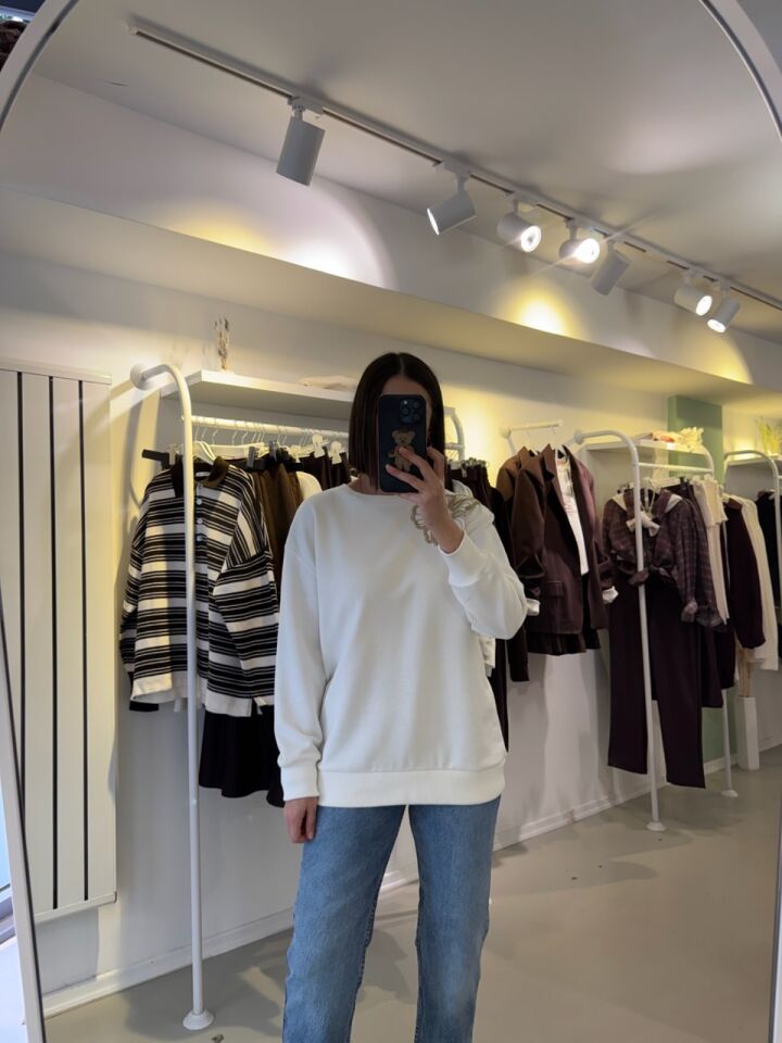 Nakışlı Sweatshirt Ekru