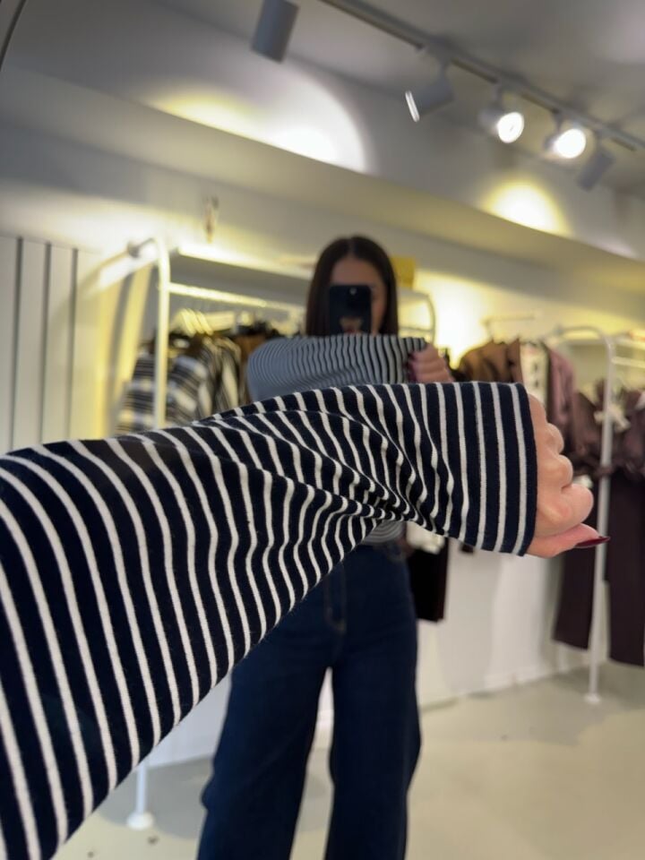 Massi Çizgili Triko Lacivert Beyaz