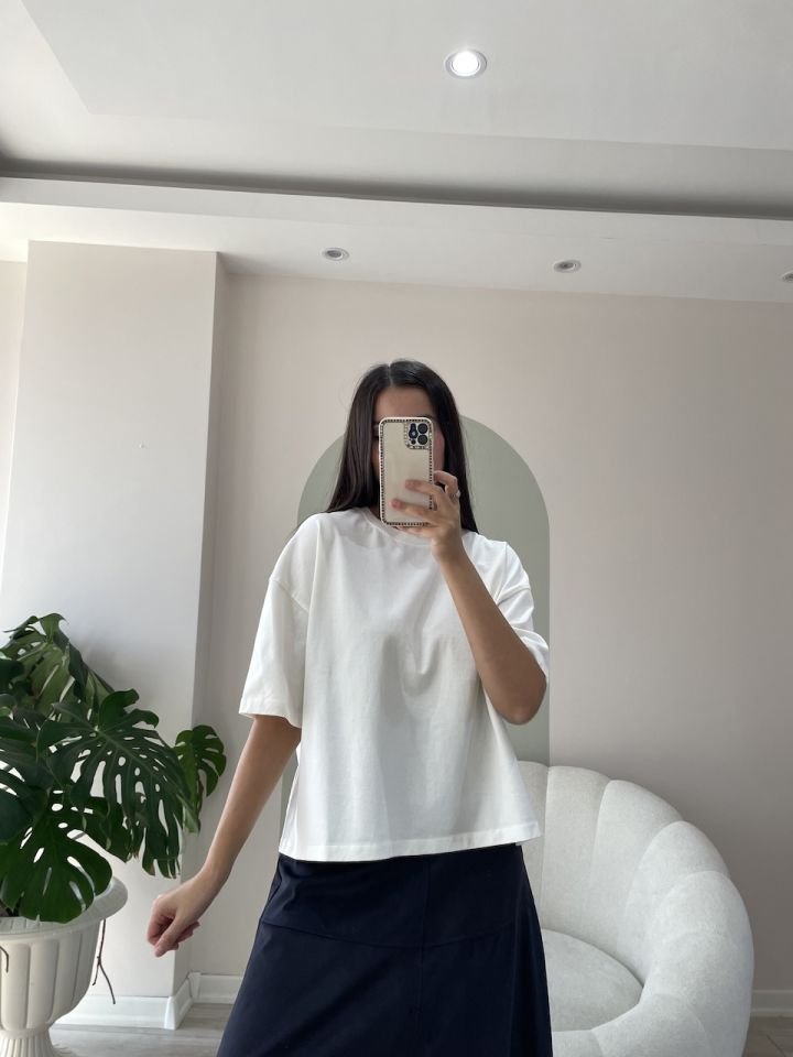 Dilvin Bisiklet Yaka Oversize Tshirt