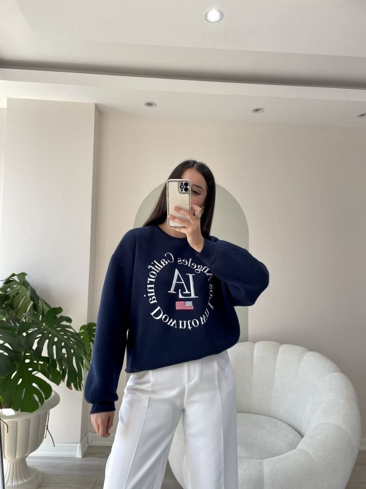 Nakışlı Sweatshirt Lacivert