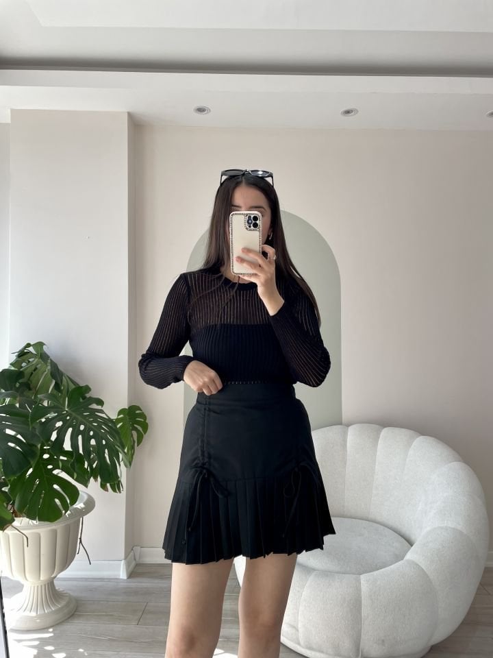 Pileli Mini Etek Siyah