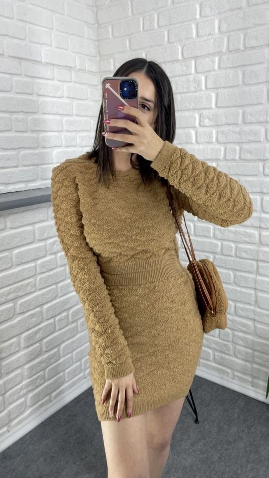 Kabartma Desenli Triko Takım Camel