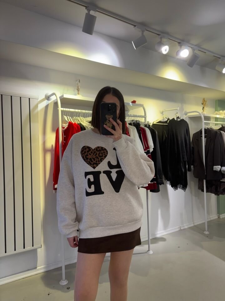 Love Desenli Sweatshirt Bej