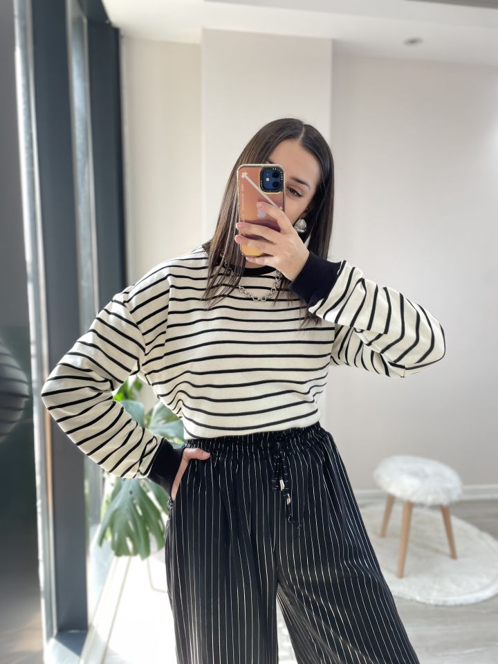 Çizgili Sweatshirt Ekru