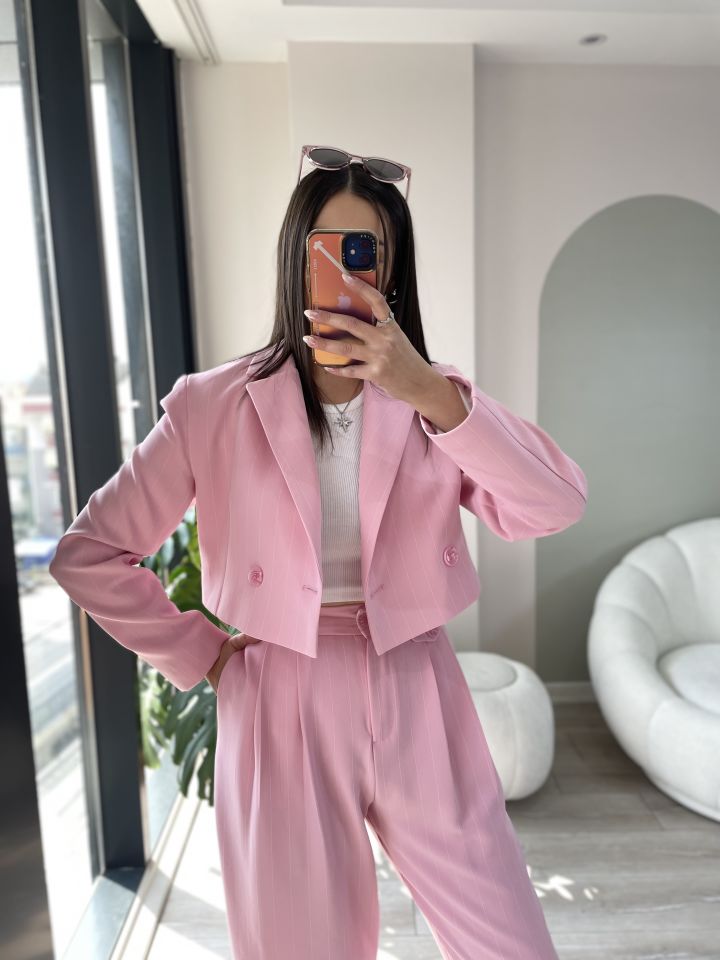 Pembe Çizgili Ceket