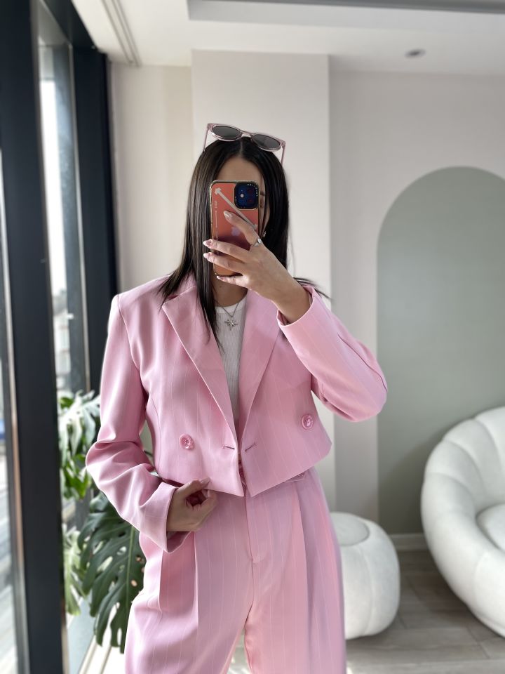 Pembe Çizgili Ceket