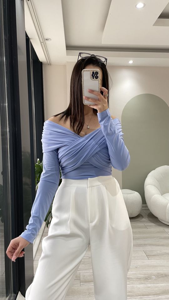 Sandy Kayık Yaka Bluz Bebe Mavisi